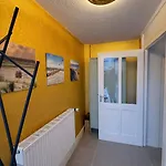 公寓 Studio-apartment Mit Eigenem Eingang Und Terrasse In Kiel-holtenau 基尔