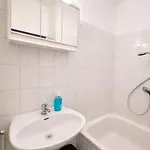 Studio-apartment Mit Eigenem Eingang Und Terrasse In Kiel-holtenau 公寓 基尔