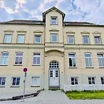 Studio-apartment Mit Eigenem Eingang Und Terrasse In Kiel-holtenau 公寓 基尔