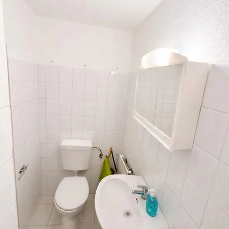 شقة Studio-apartment Mit Eigenem Eingang Und Terrasse In Kiel-holtenau كيل